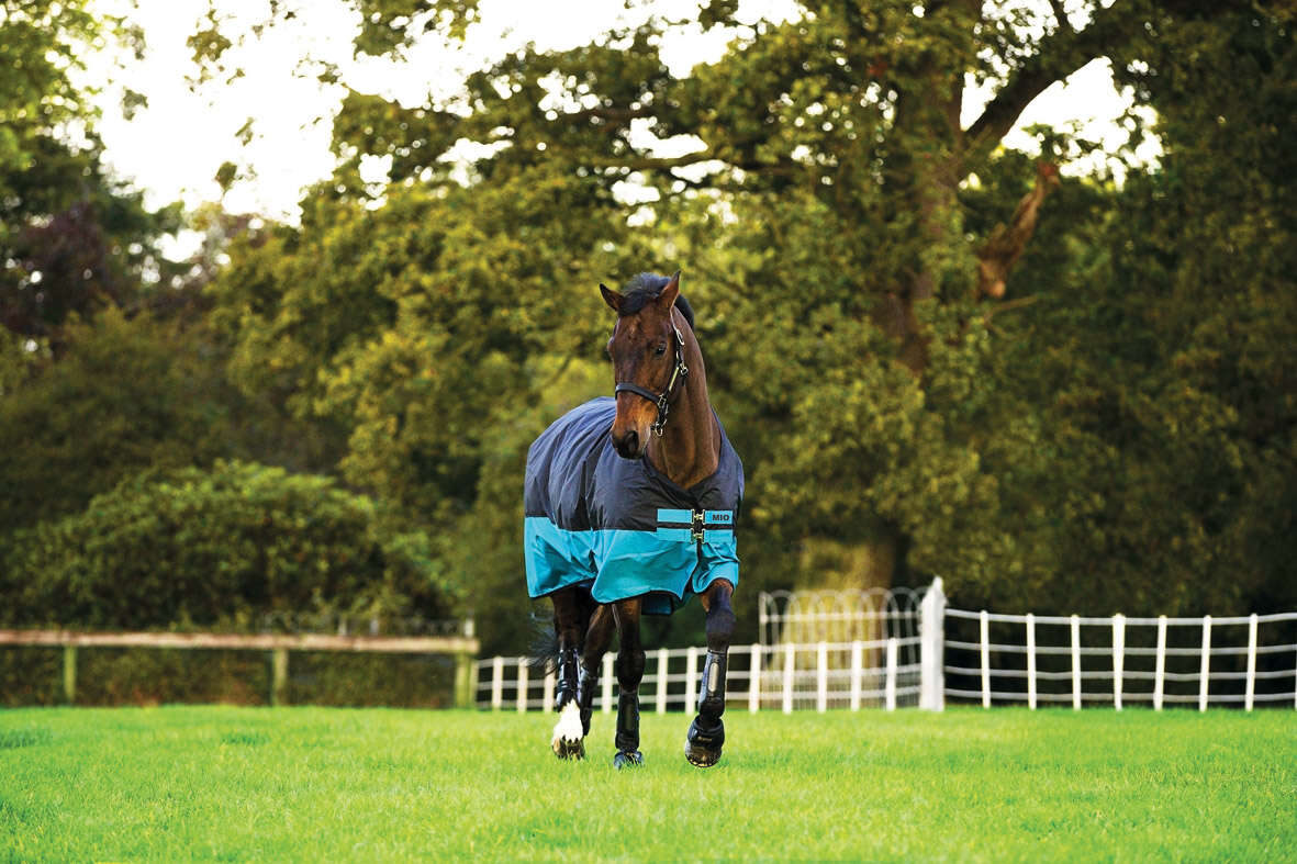 HORSEWARE MIO Outdoordecke Turnout Lite 0 g