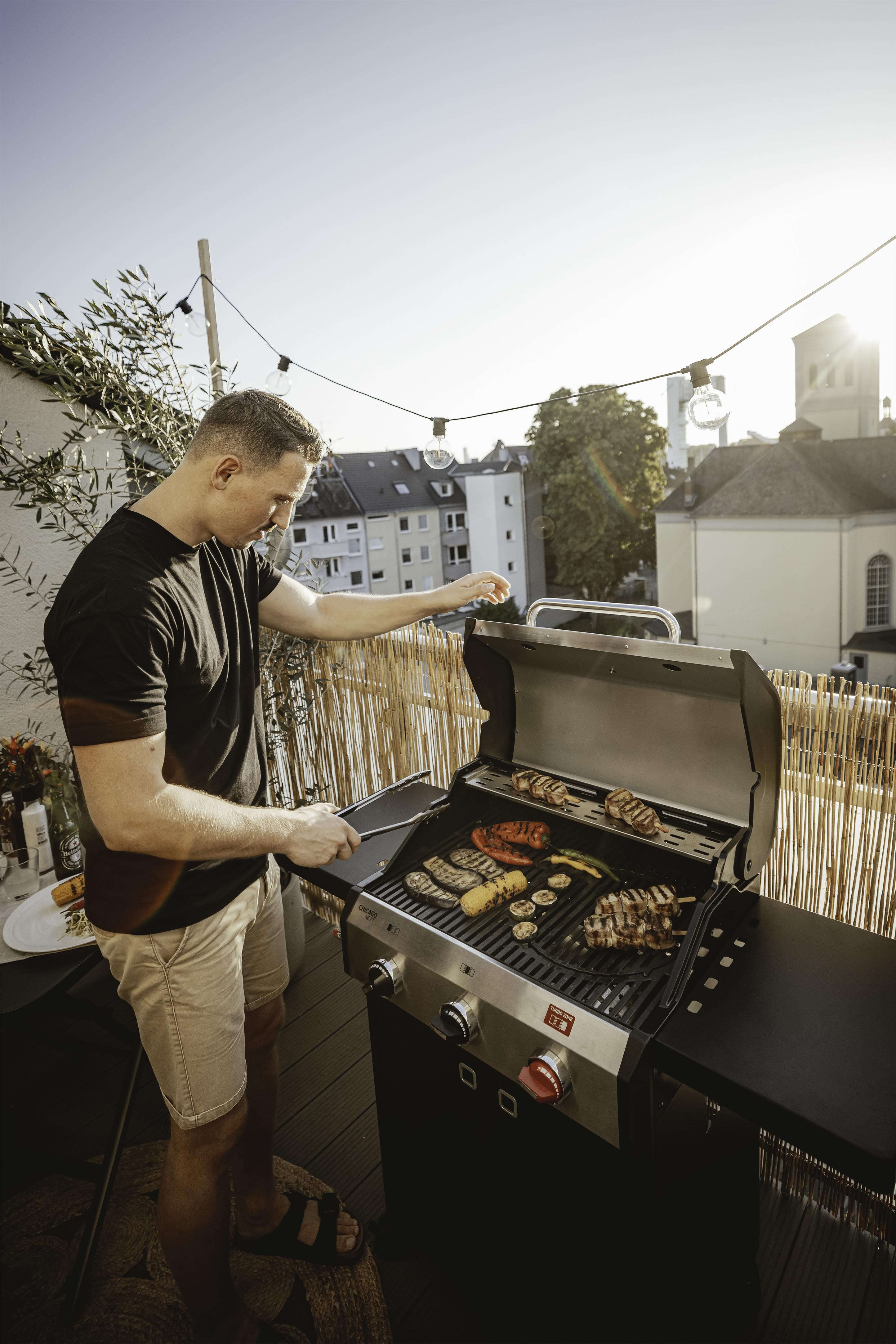 Enders Gasgrill Chicago Next 3 R Turbo inkl. Wetterschutzhülle