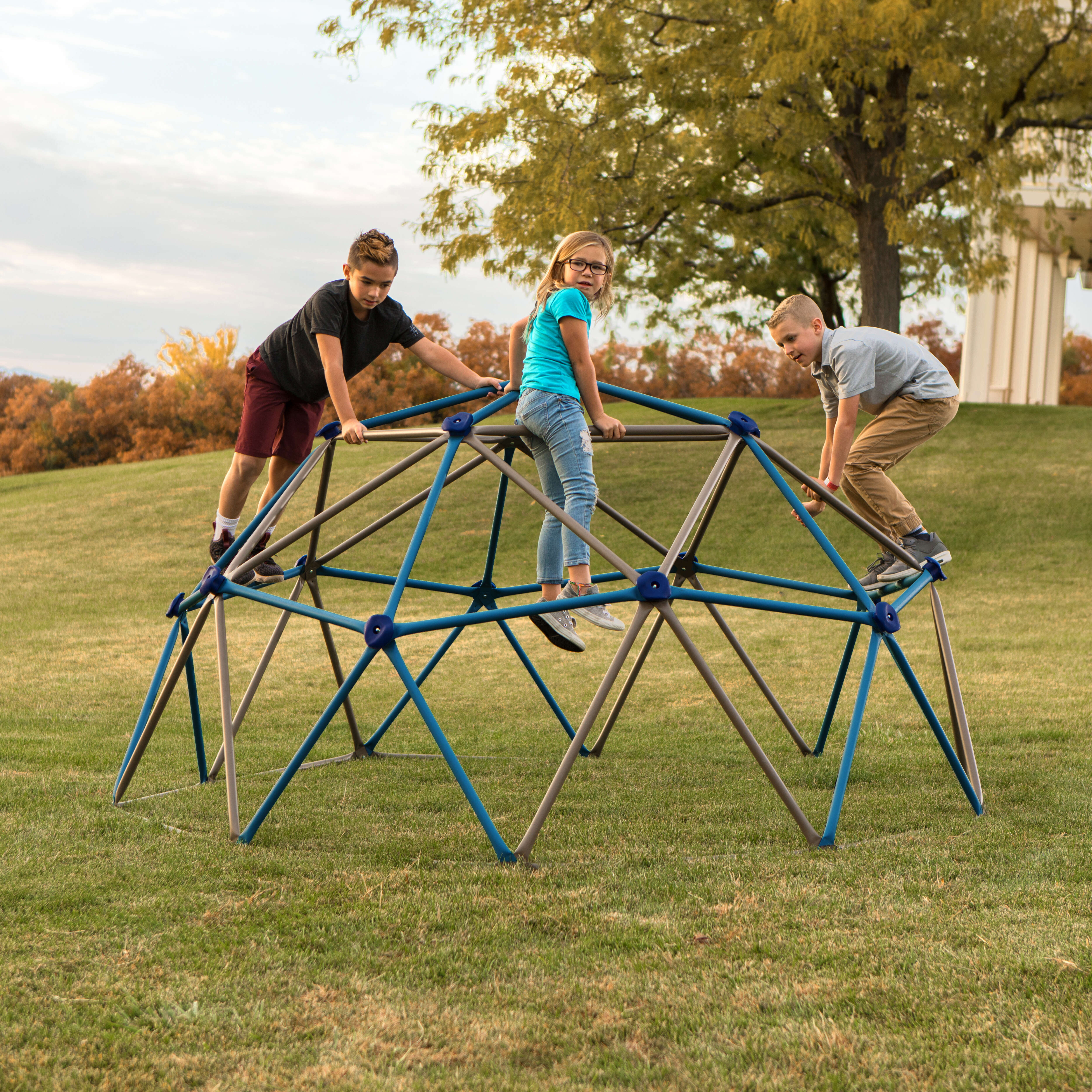 LIFETIME Klettergerüst Geodome