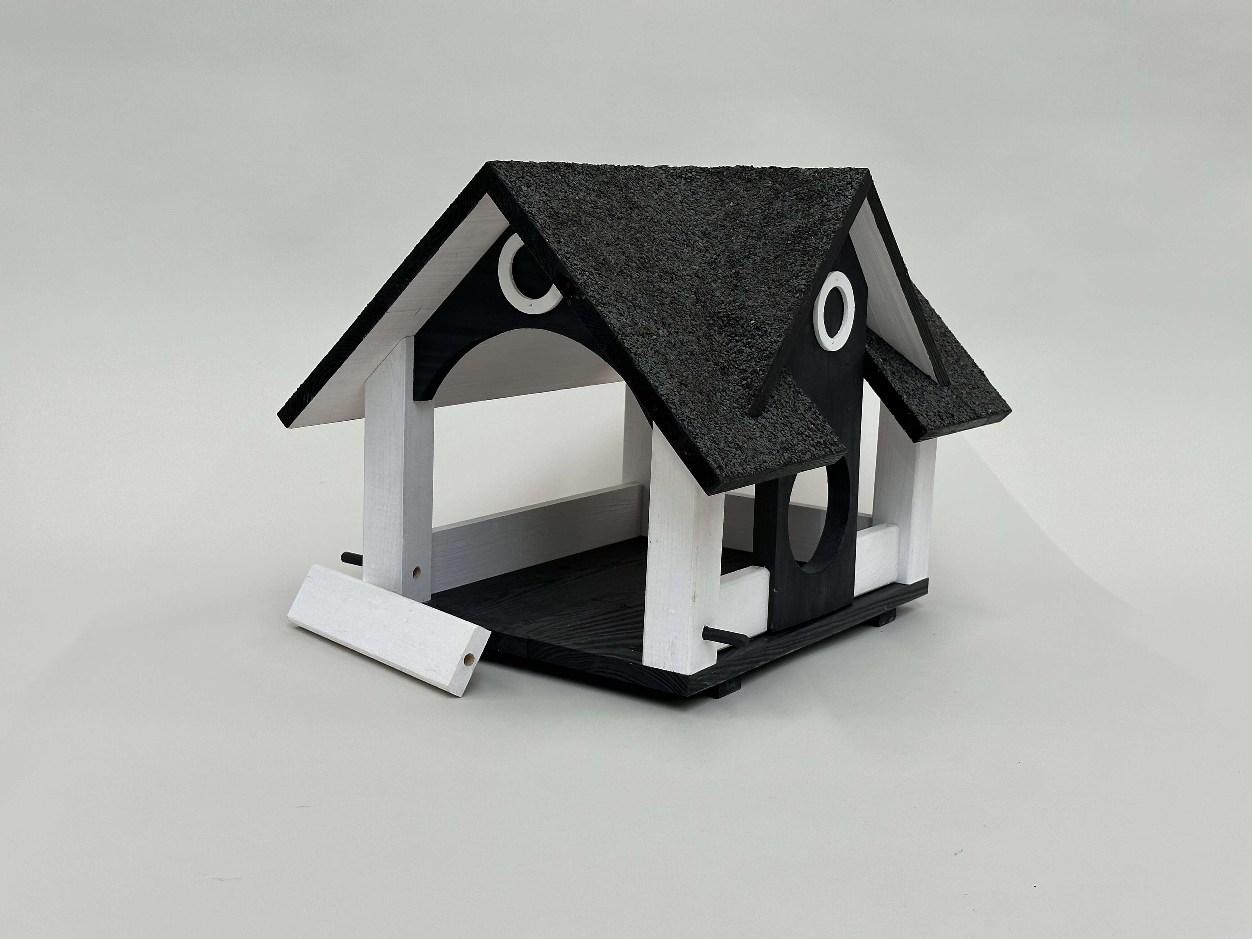 Star Futterhaus Weiße Villa