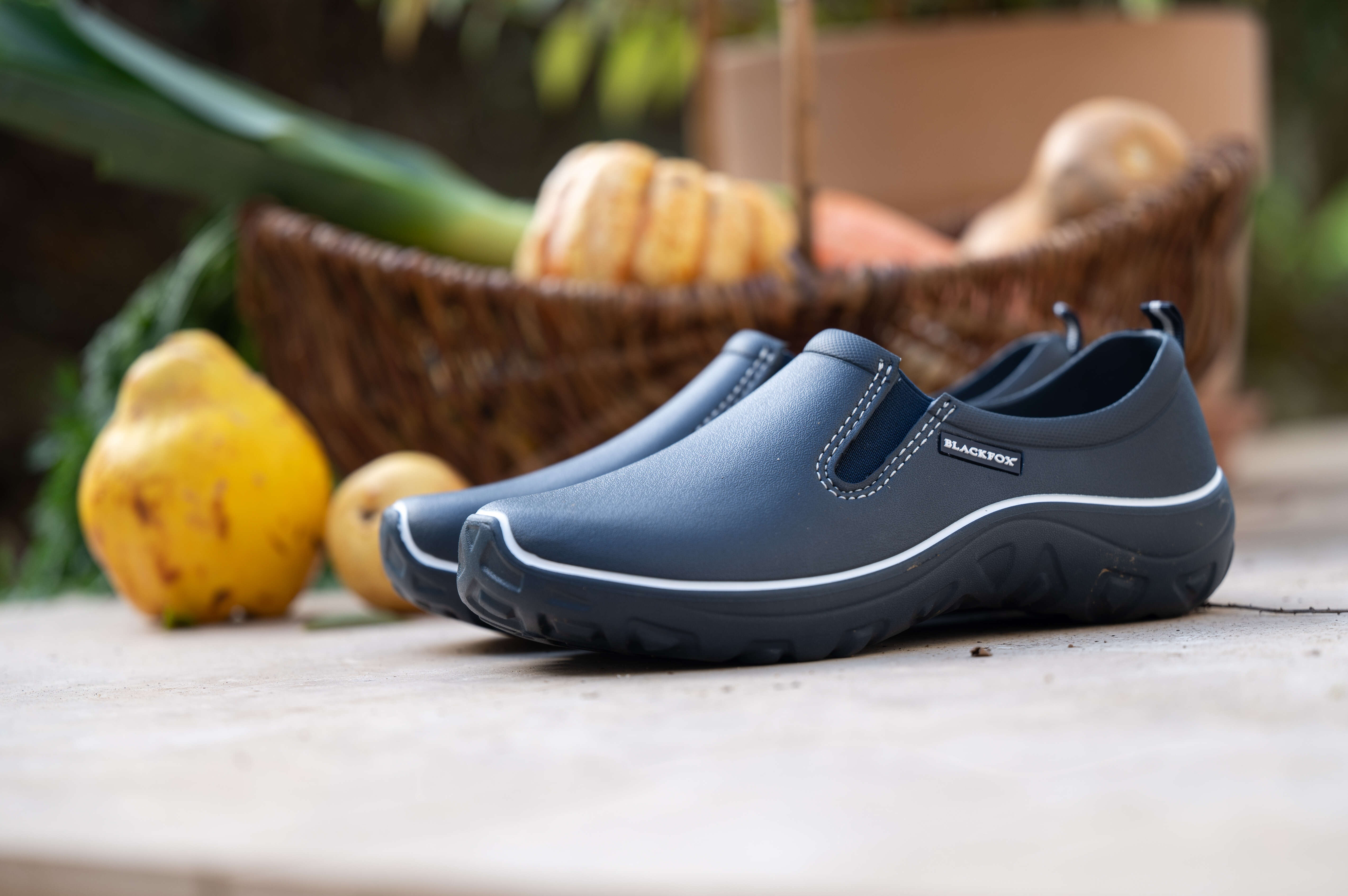 BLACKFOX Clog River
