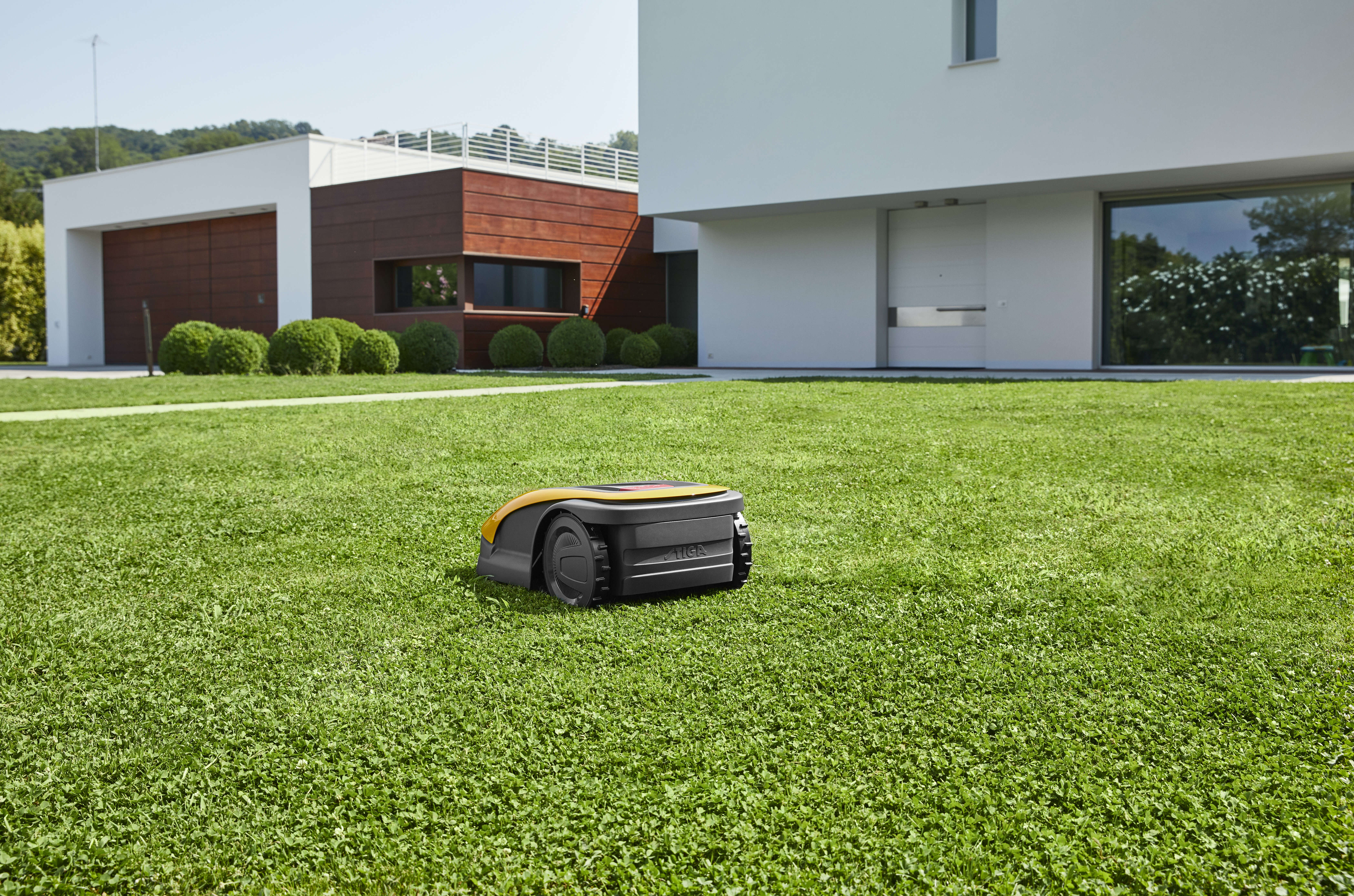 STIGA Autonomer Mähroboter A 500