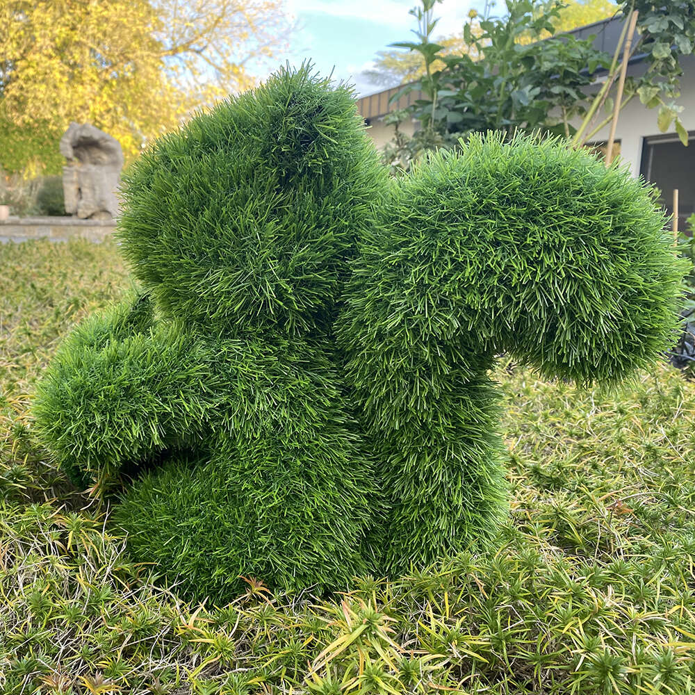 ANIPLANTS Grasfigur Eichhörnchen