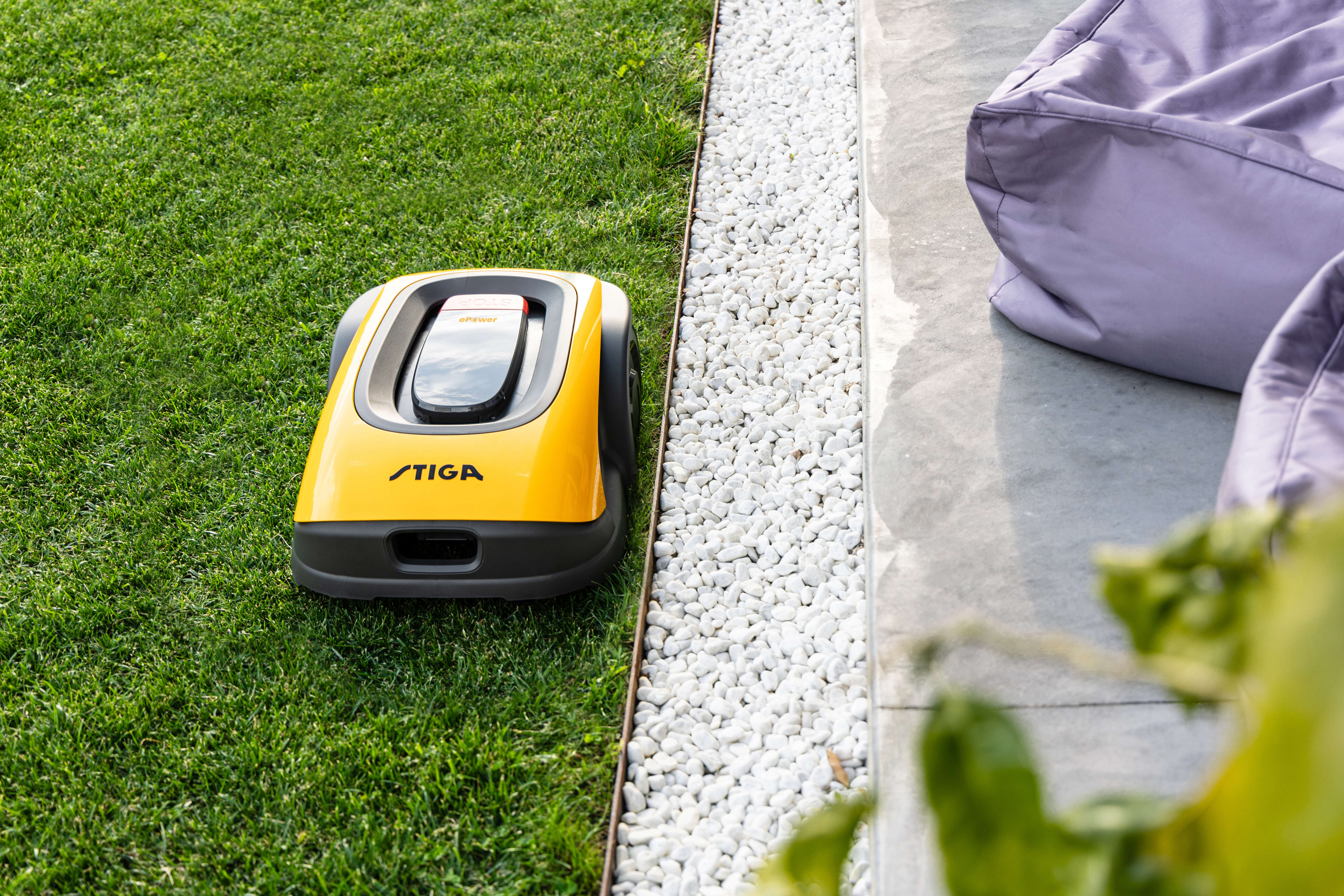 STIGA Autonomer Mähroboter A 1000