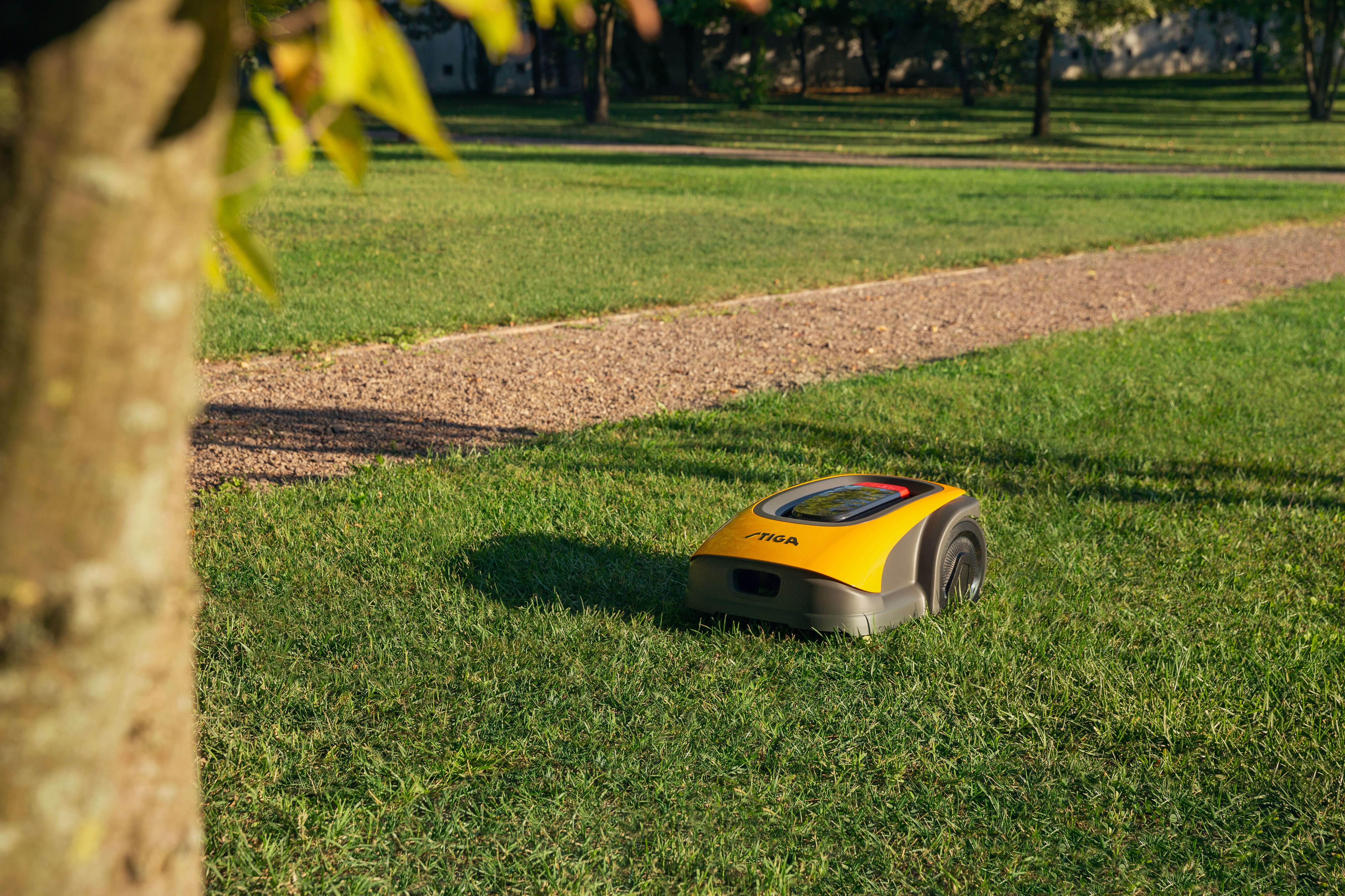 STIGA Autonomer Mähroboter A 1500