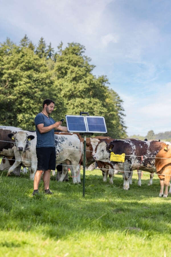 AKO Weidezaungerät SunPower S2400 Smart