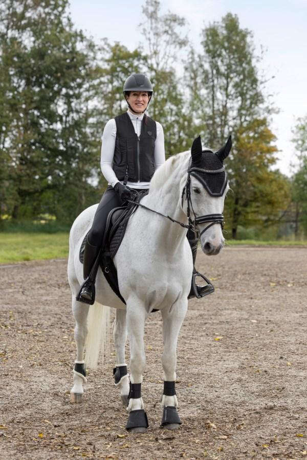 Covalliero Airbag-Weste Manege mit Kartusche