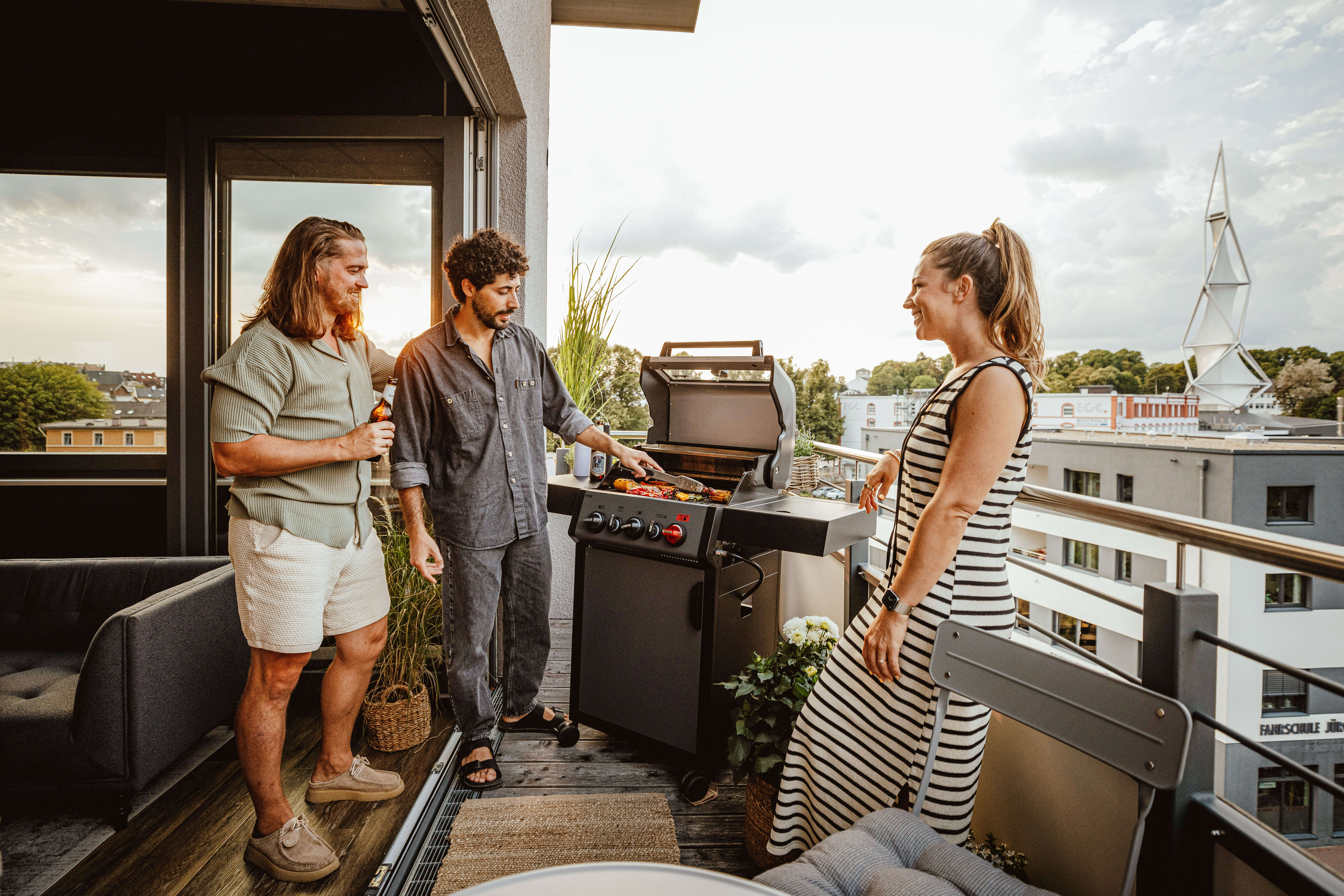Enders Gasgrill Hyde 3 SIKR Turbo inkl. Wetterschutzhülle
