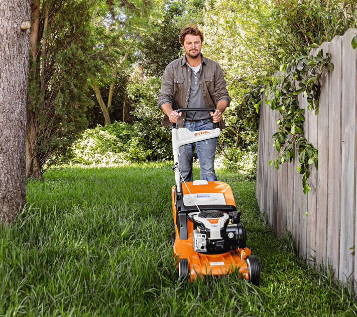 stihl 3 spalten benzin rasenmaeher 711x633px