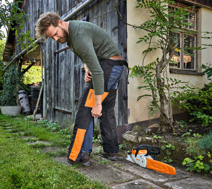 stihl 3 spalten schutzausruestung 711x633px