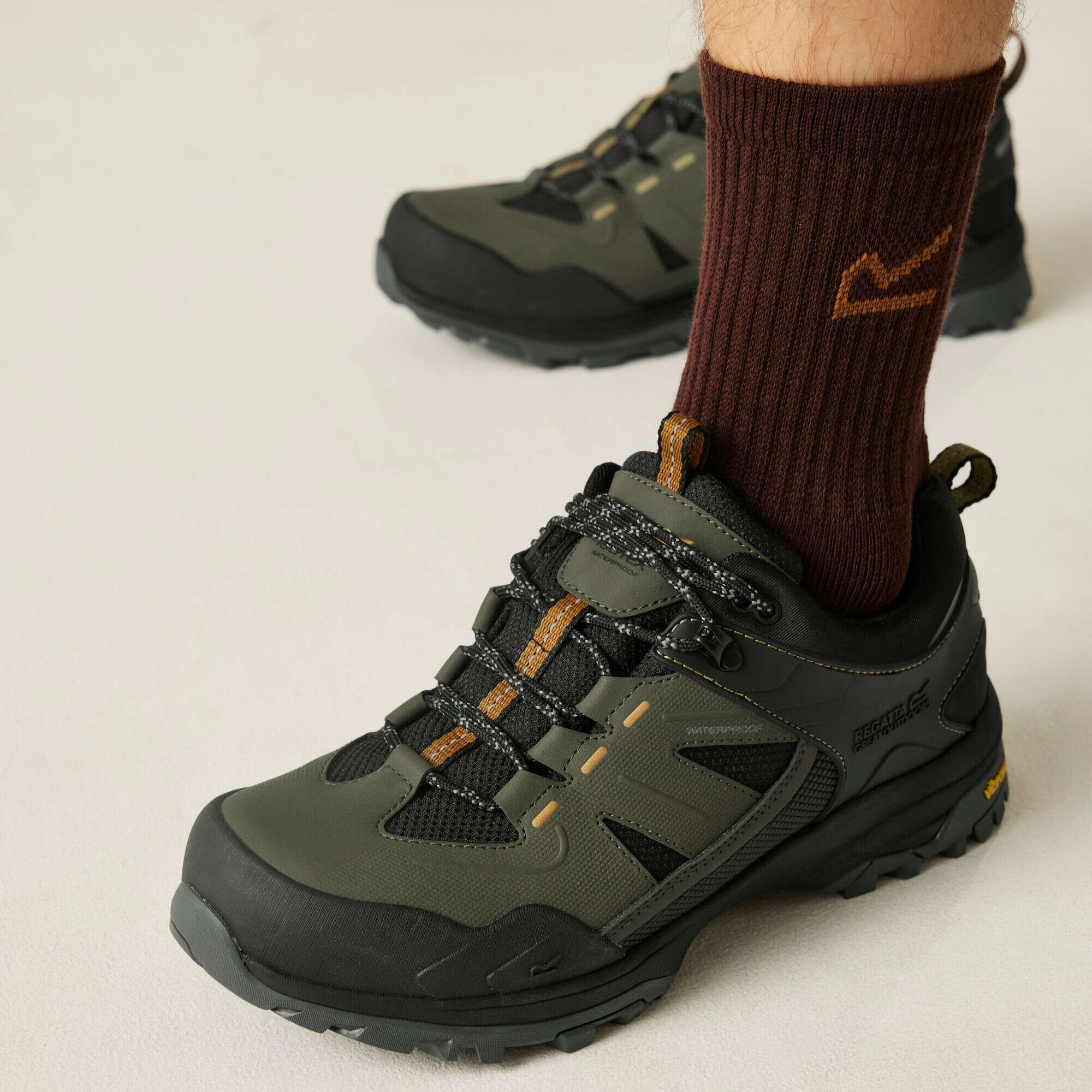 Regatta Herren Regen Wanderhalbschuh mit Vibramsohle