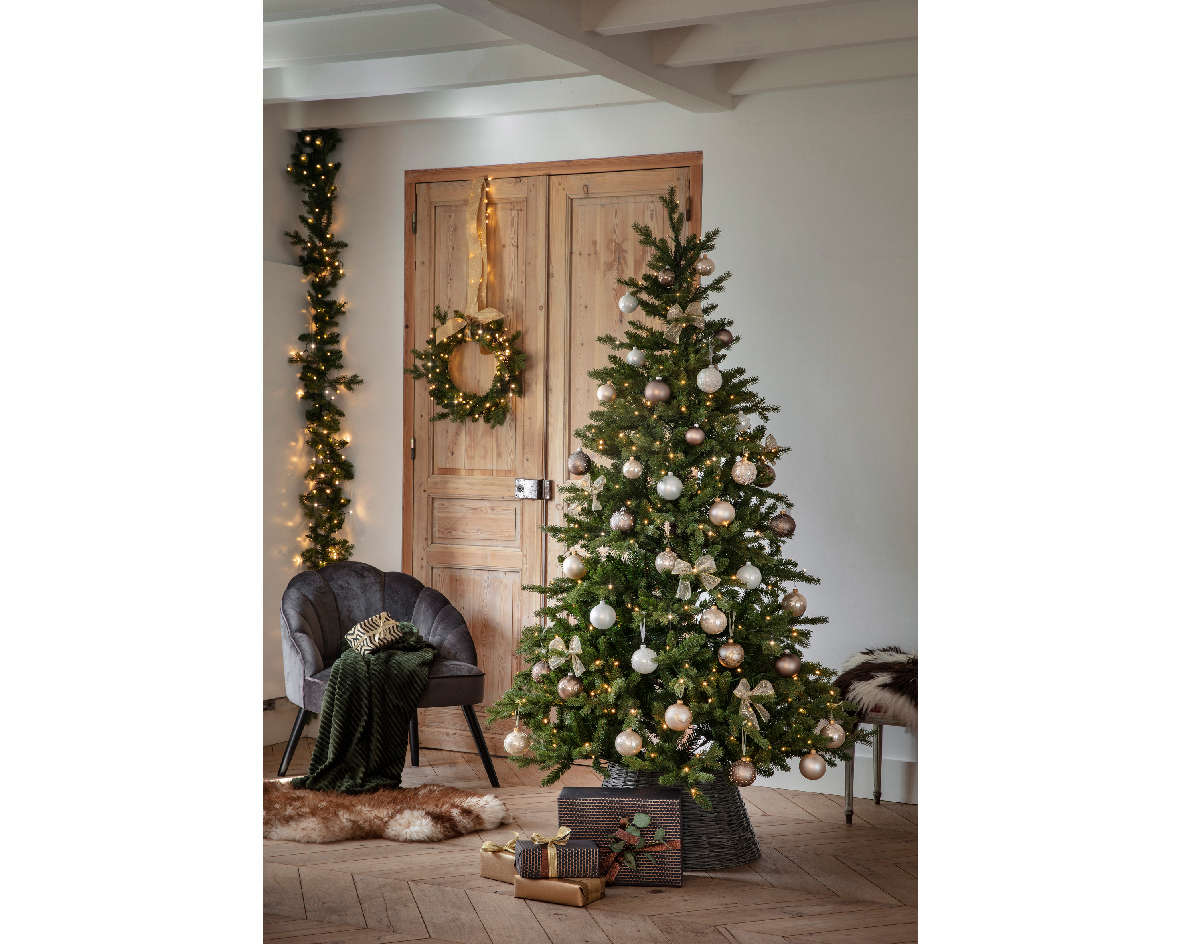 EVERLANDS Künstlicher Weihnachtsbaum Allison Kiefer