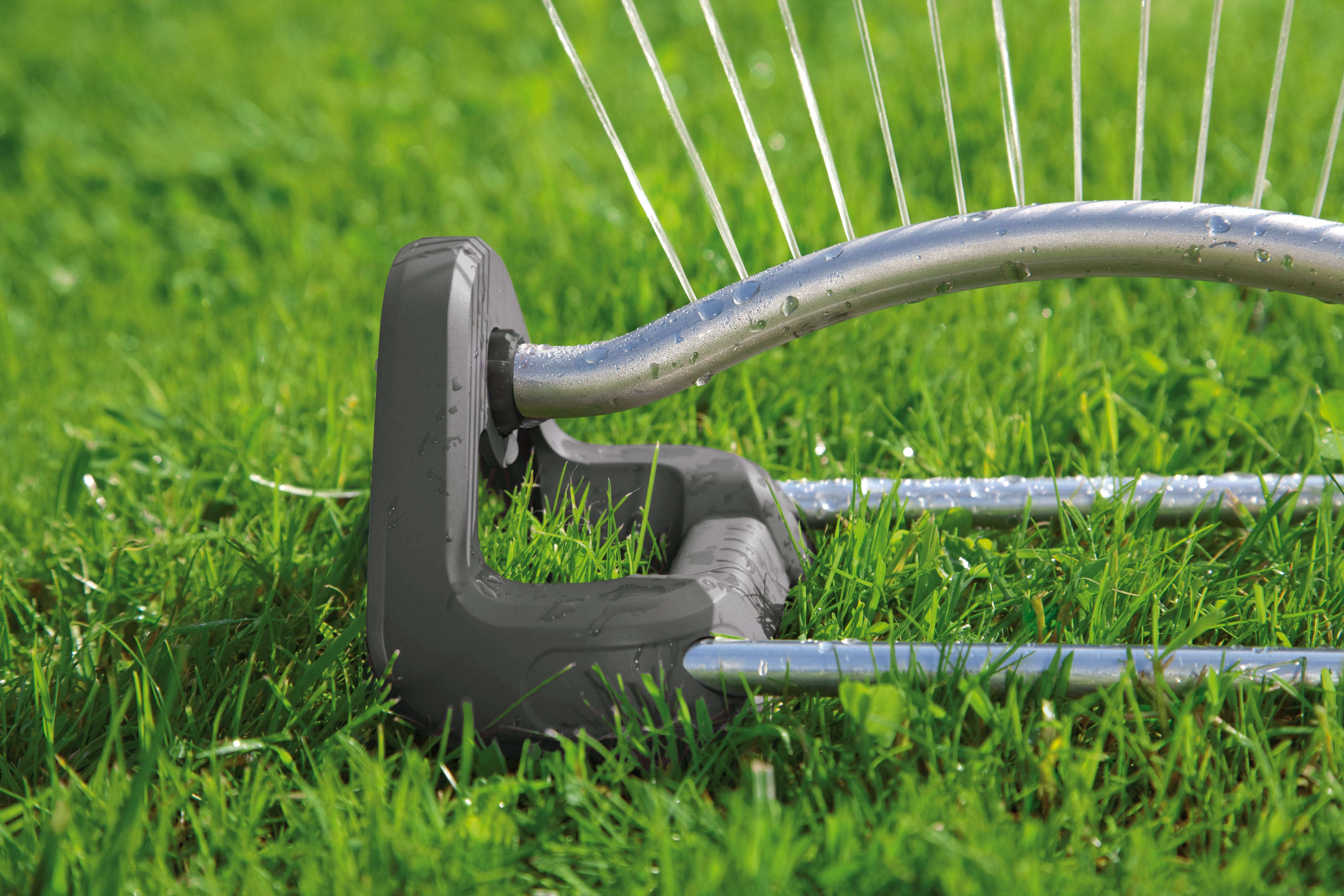 GARDENA Viereckregner Aqua S