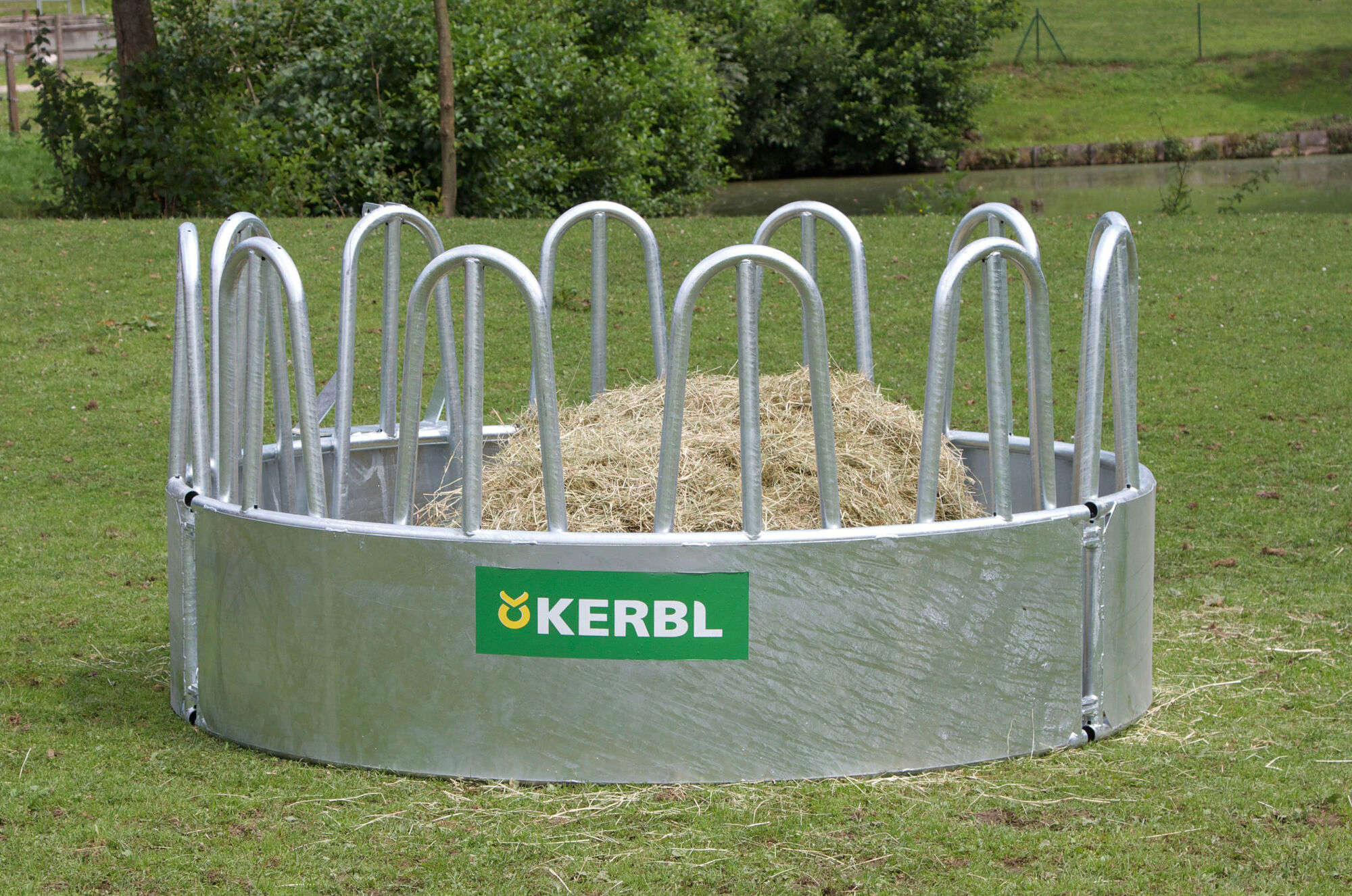 KERBL Rundraufe mit 12 Fressplätzen