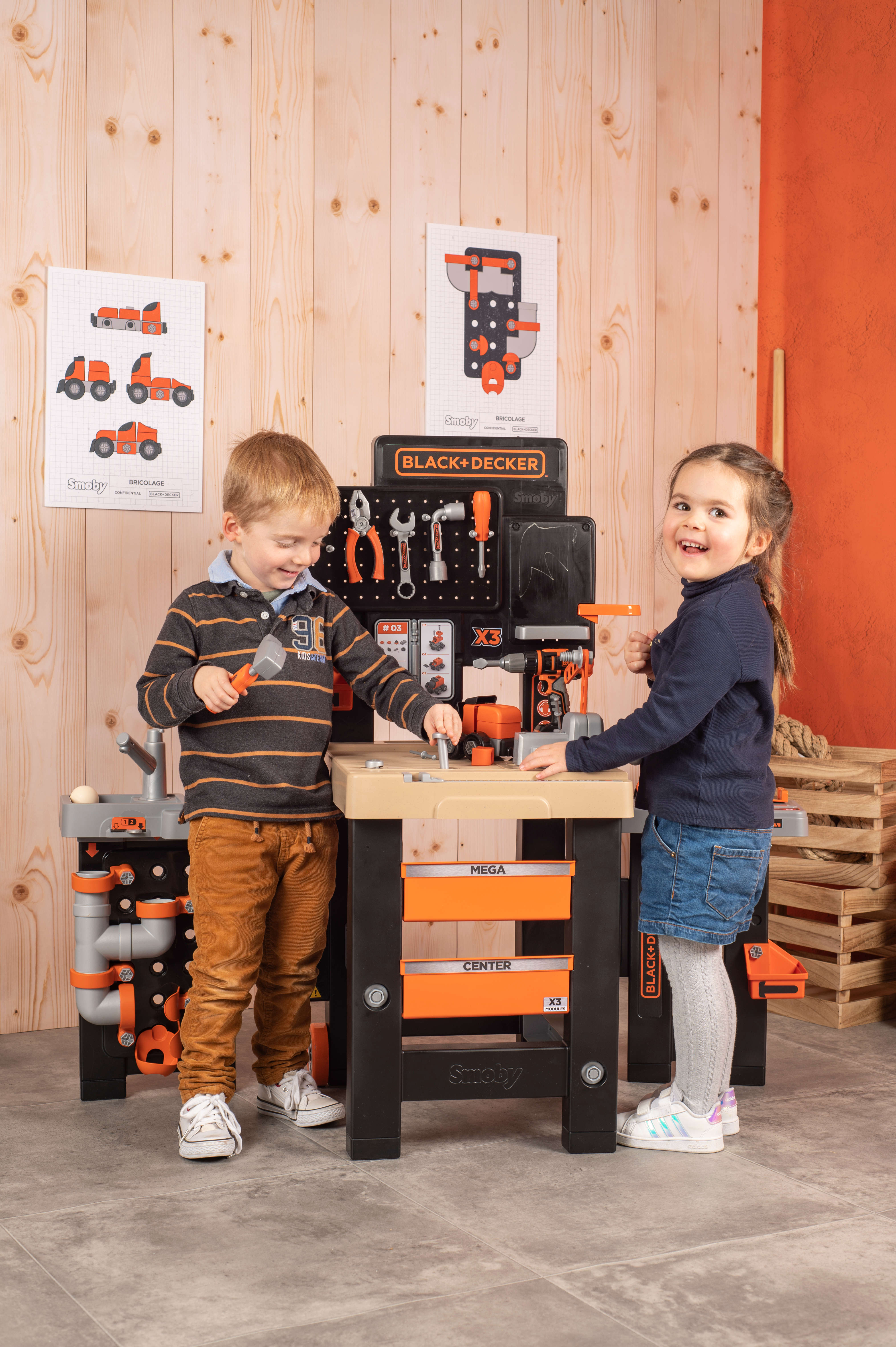 Smoby Werkbank Black + Decker Mega Center
