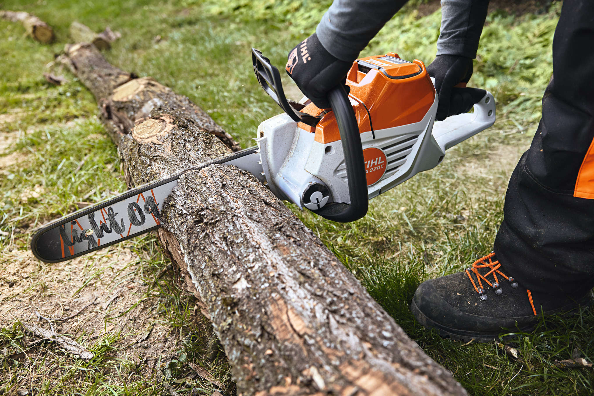 STIHL Akku-Kettensäge MSA 220 C-B